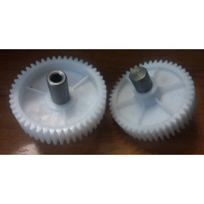 Moulinex MS-5775439 Шестерня с валом для мясорубки