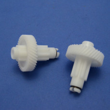 Kenwood KW710547 Шестерня (2 шт) в редуктор под венчики для миксера Kenwood KW710547 Шестерня (2 шт) в редуктор под венчики для миксера
